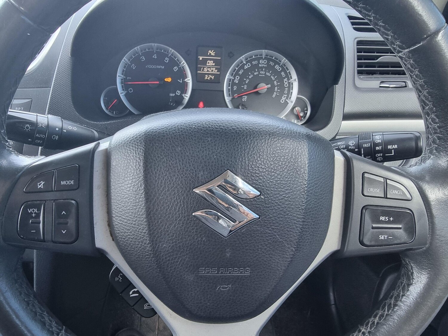 Used Suzuki Swift 2012 for sale - 78070425: Photo 11