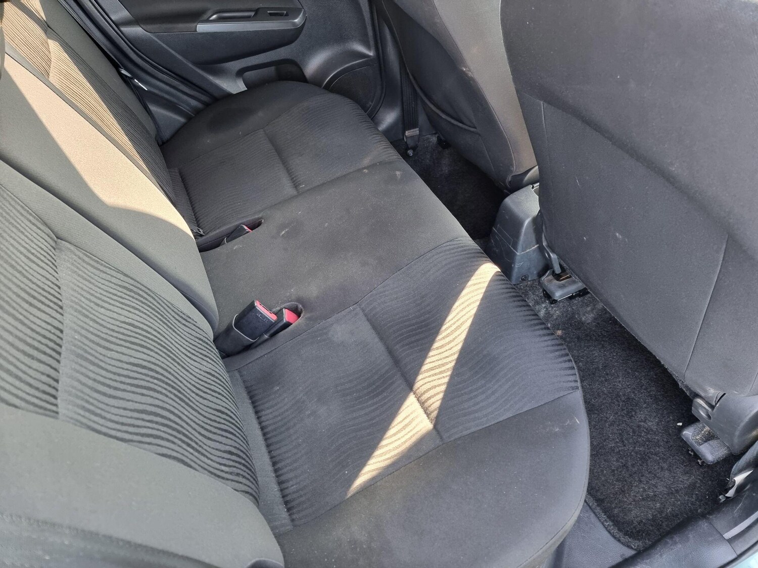 Used Suzuki Swift 2012 for sale - 78070425: Photo 23