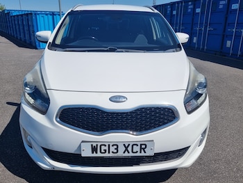 Used Kia Carens 2013 for sale - 78427617: Photo
