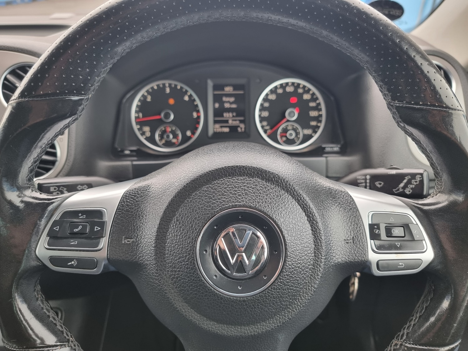 Used Volkswagen Tiguan 2010 for sale - 78061557: Photo 11