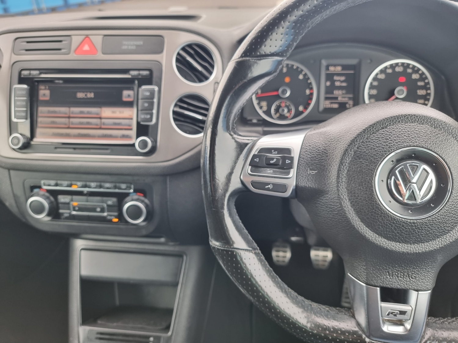 Used Volkswagen Tiguan 2010 for sale - 78061557: Photo 15