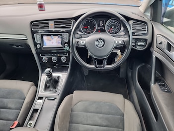 Used Volkswagen Golf 2013 for sale - 78134972: Photo