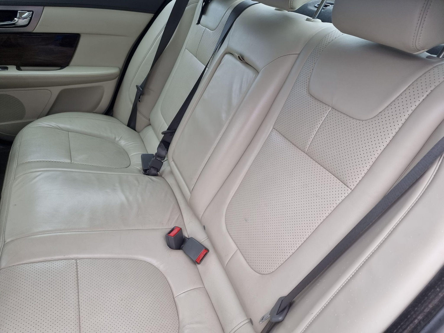 Used Jaguar XF 2011 for sale - 78070431: Photo 19