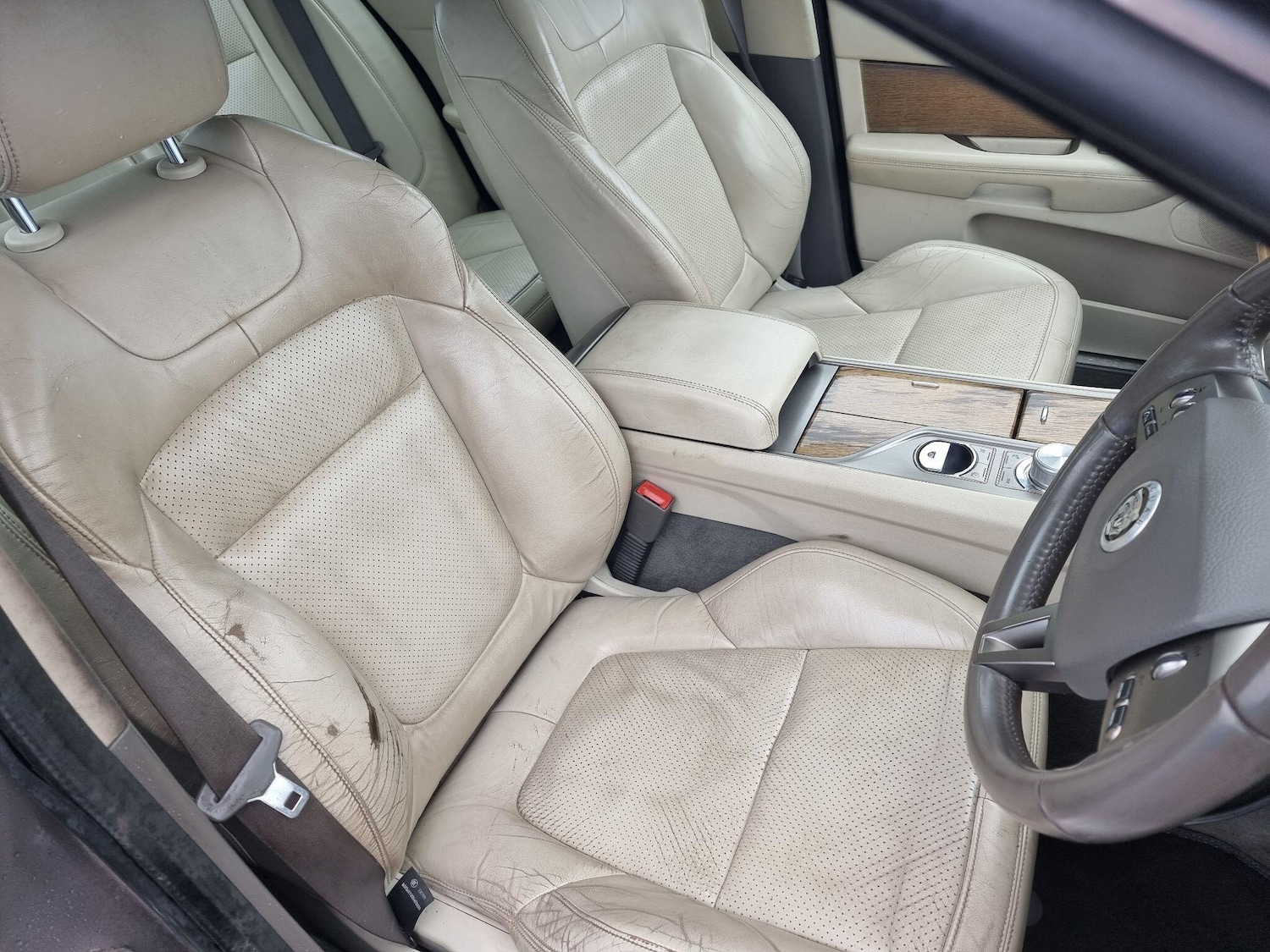 Used Jaguar XF 2011 for sale - 78070431: Photo 22