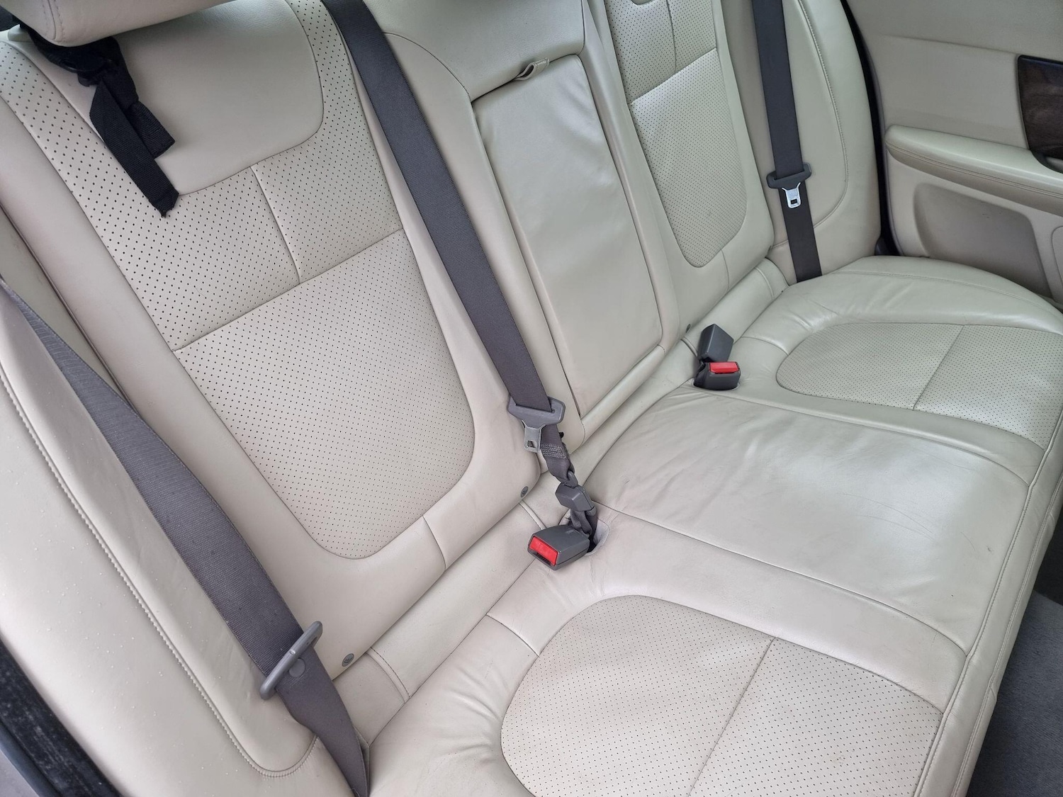 Used Jaguar XF 2011 for sale - 78070431: Photo 23