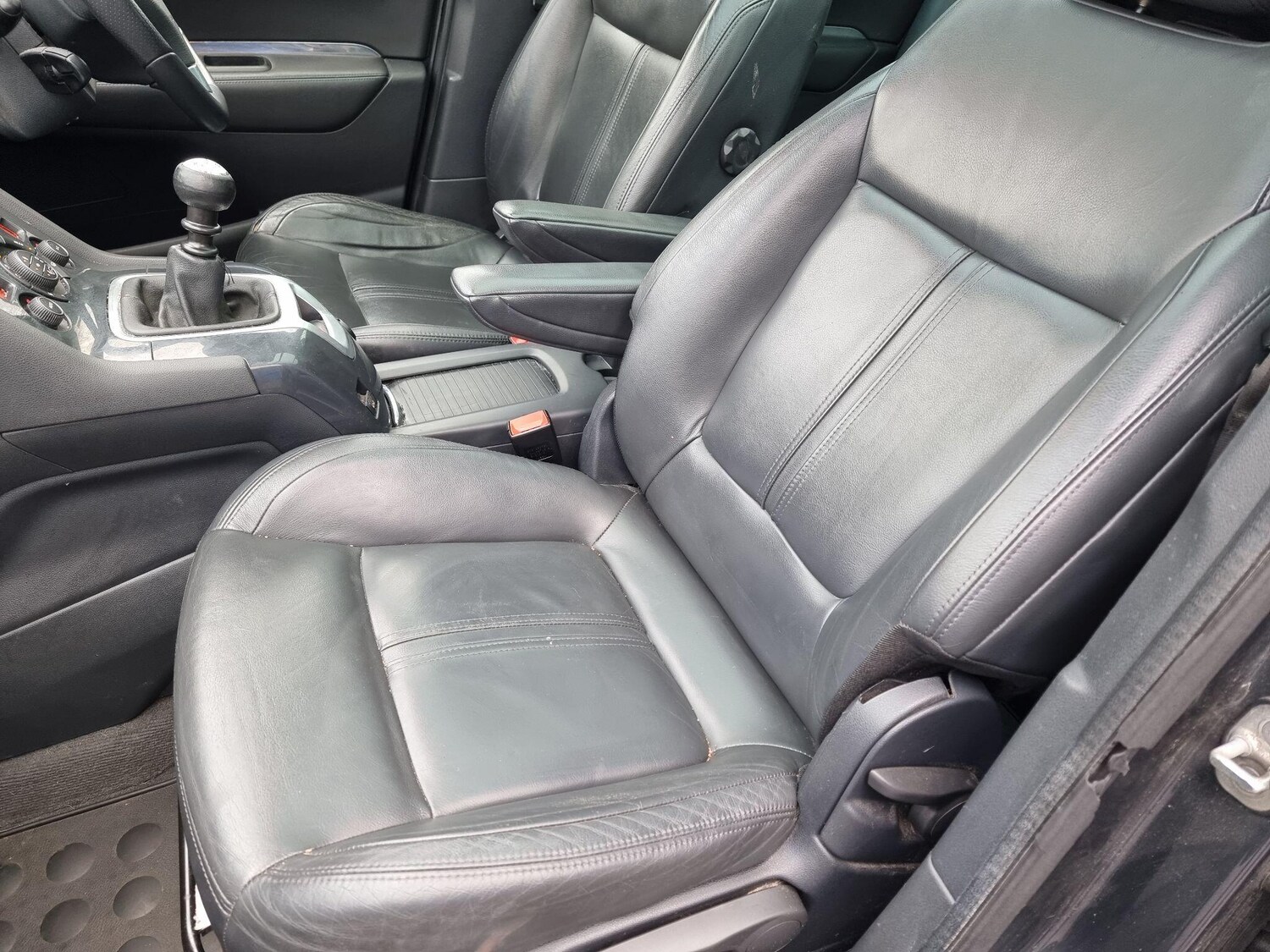 Used Peugeot 5008 2010 for sale - 78070434: Photo 17