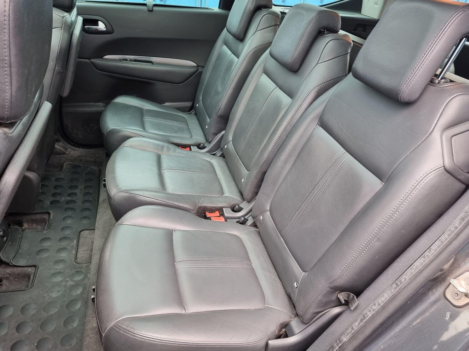 Used Peugeot 5008 2010 for sale - 78070434: Photo 19