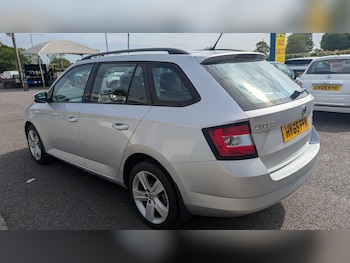 Used Skoda Fabia 2015 for sale - 78504015: Photo
