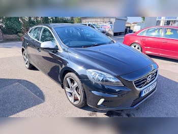 Used Volvo V40 2016 for sale - 78376020: Photo