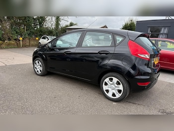 Used Ford Fiesta 2010 for sale - 78375421: Photo