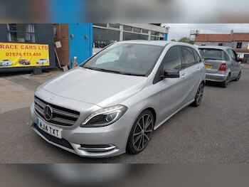 Used Mercedes-Benz B Class 2014 for sale - 78375185: Photo