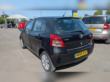 Used Toyota Yaris 2008 for sale - 78676202: Photo