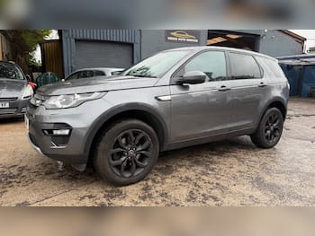 Used Land Rover Discovery Sport 2016 for sale - 79676952: Photo