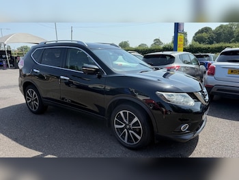 Used Nissan X-Trail 2017 for sale - 79033801: Photo