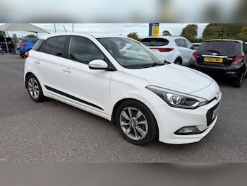 Used Hyundai i20 2016 for sale - 79669987: Photo