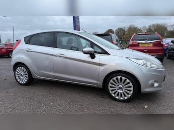 Used Ford Fiesta 2010 for sale - 78375792: Photo