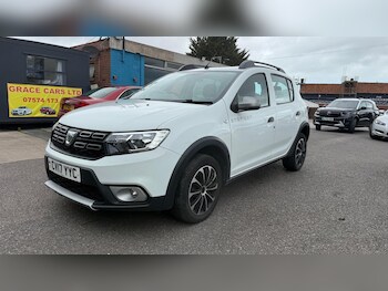 Used Dacia Sandero Stepway 2017 for sale - 78612717: Photo