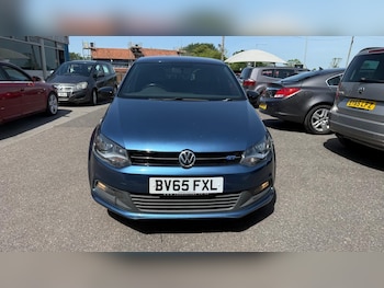 Used Volkswagen Polo 2015 for sale - 78623372: Photo