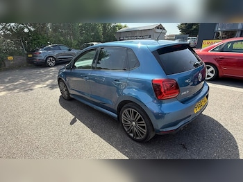 Used Volkswagen Polo 2015 for sale - 78623372: Photo