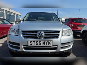Used Volkswagen Touareg 2005 for sale - 79426767: Photo