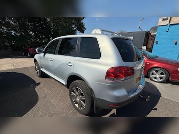 Used Volkswagen Touareg 2005 for sale - 79426767: Photo