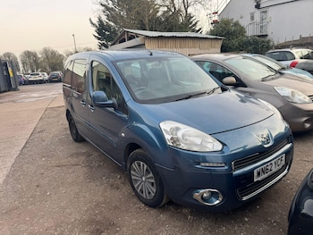 Used Peugeot Partner Tepee 2012 for sale - 78375947: Photo