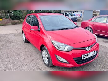 Used Hyundai i20 2012 for sale - 78375881: Photo