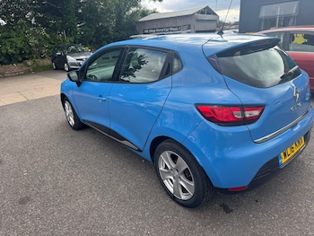 Used Renault Clio 2016 for sale - 78948300: Photo