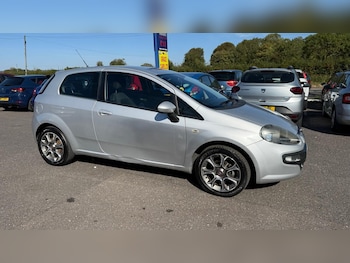 Used Fiat Punto Evo 2012 for sale - 79471535: Photo