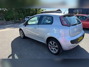Used Fiat Punto Evo 2012 for sale - 79471535: Photo