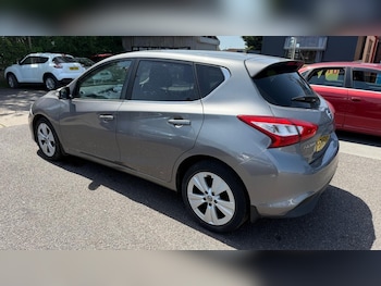 Used Nissan Pulsar 2015 for sale - 78947152: Photo