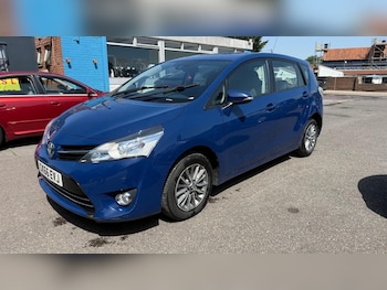 Used Toyota Verso 2016 for sale - 78695454: Photo
