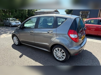 Used Mercedes-Benz A-Class 2010 for sale - 79158050: Photo