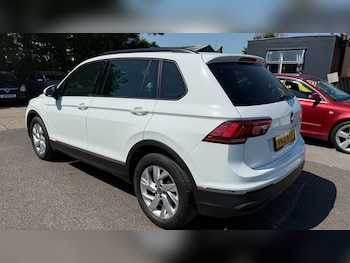 Used Volkswagen Tiguan 2021 for sale - 78612875: Photo