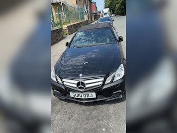 Used Mercedes-Benz E Class 2011 for sale - 79054191: Photo