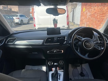 Used Audi Q3 2011 for sale - 78740139: Photo