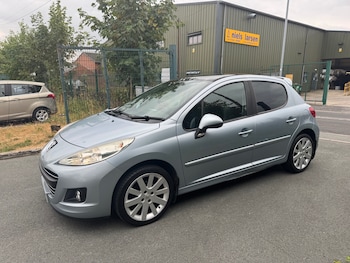 Used Peugeot 207 2011 for sale - 79495474: Photo