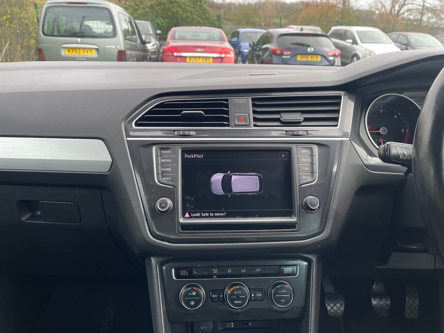 Used Volkswagen Tiguan 2017 for sale - 77656719: Photo 16