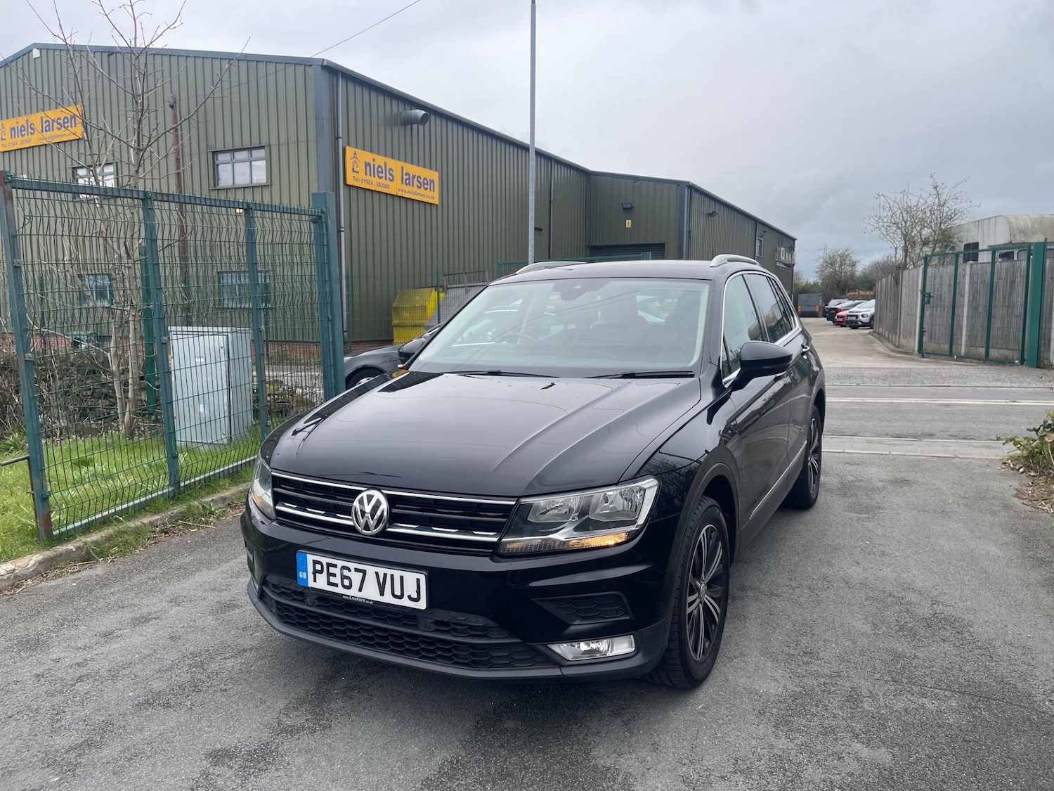 Used Volkswagen Tiguan 2017 for sale - 77656719: Photo 3