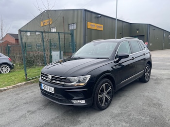 Used Volkswagen Tiguan 2017 for sale - 77656719: Photo