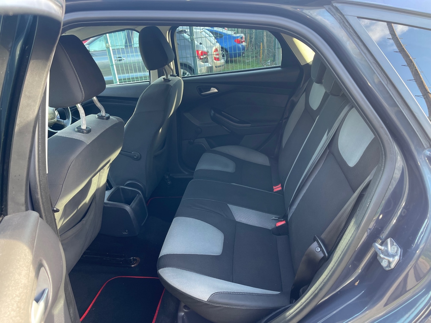 Used Ford Focus 2012 for sale - 77833829: Photo 12