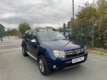 Used Dacia Duster 2017 for sale - 77767005: Photo