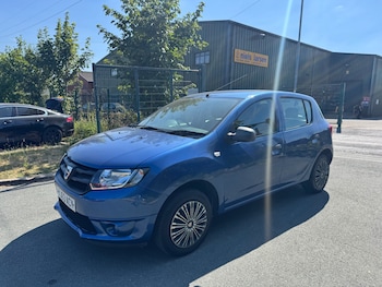 Used Dacia Sandero 2013 for sale - 79112764: Photo