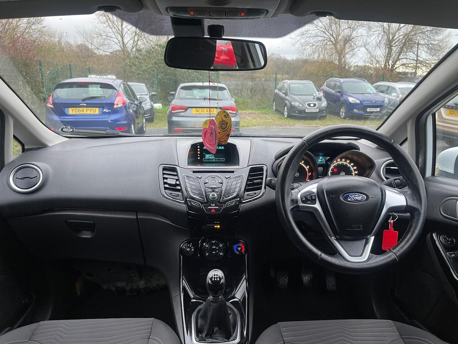 Used Ford Fiesta 2015 for sale - 77595843: Photo 11