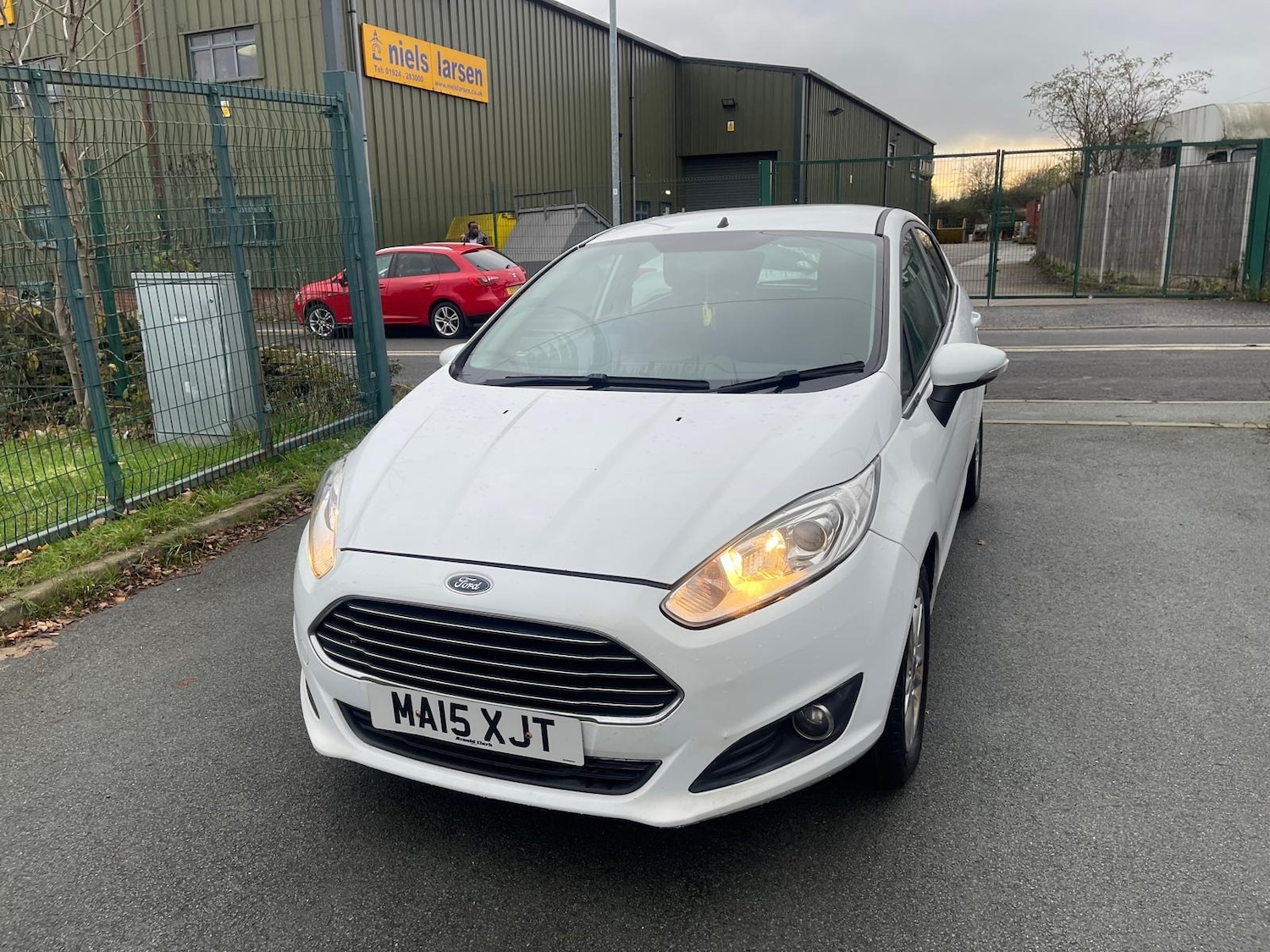 Used Ford Fiesta 2015 for sale - 77595843: Photo 2