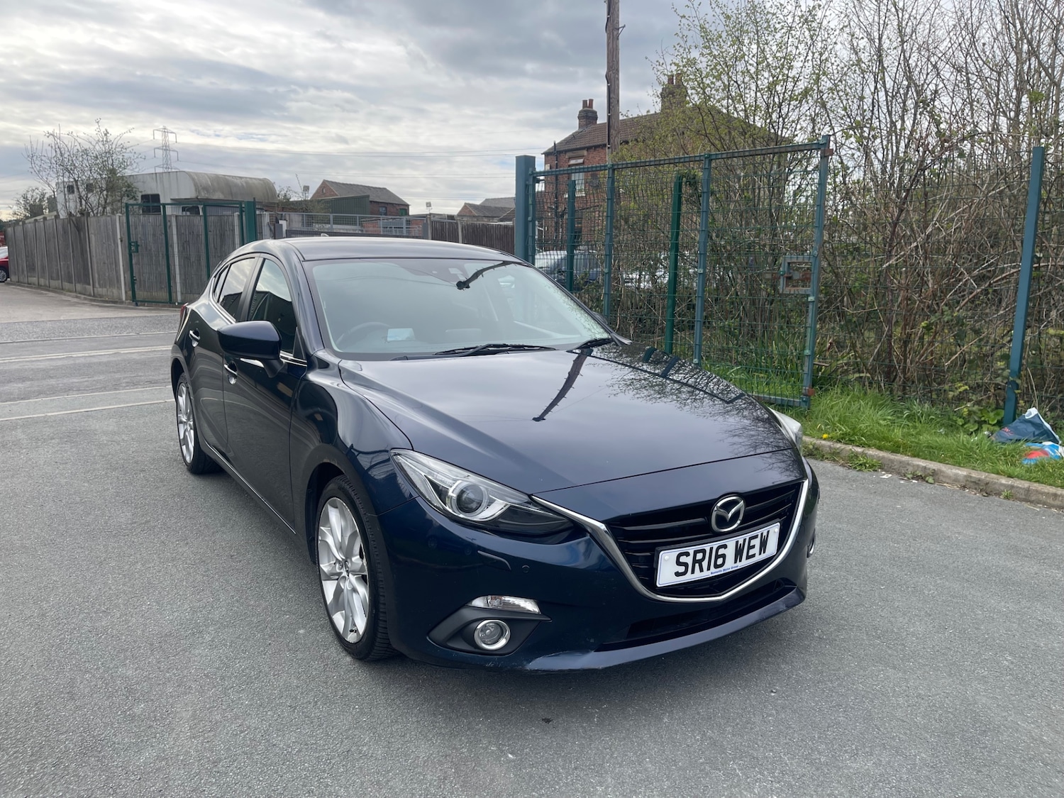 Used Mazda Mazda3 2016 for sale - 78027665: Photo 2