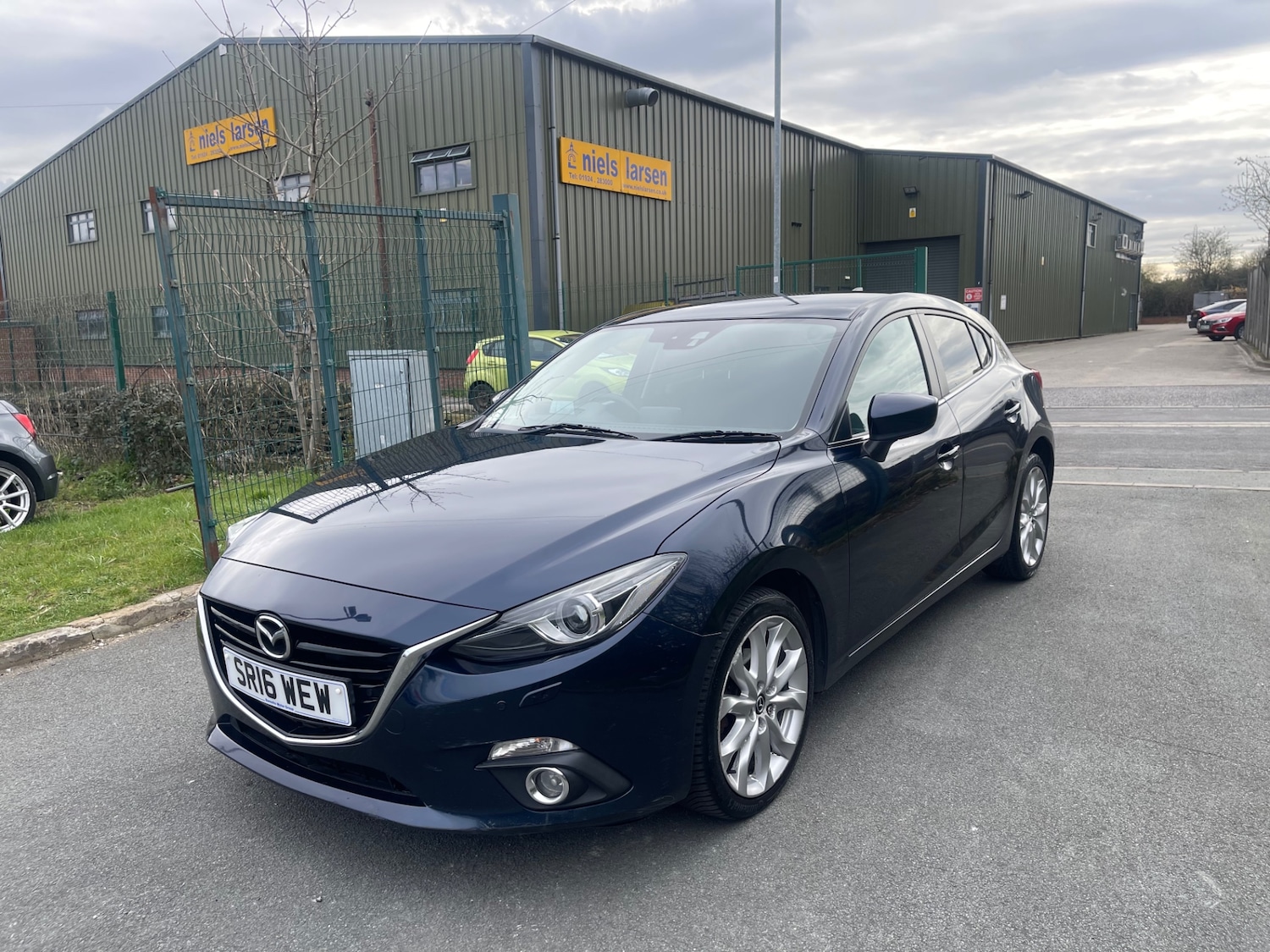 Used Mazda Mazda3 2016 for sale - 78027665: Photo 4
