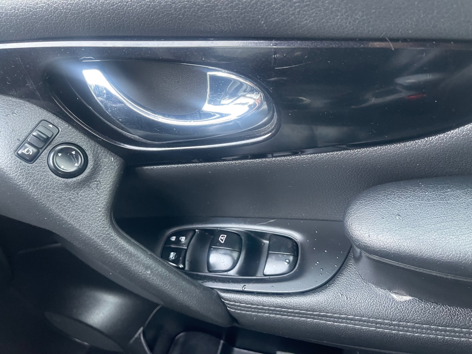 Used Nissan Qashqai 2017 for sale - 77543840: Photo 23