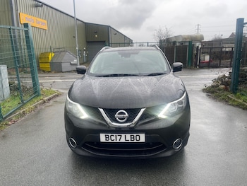 Used Nissan Qashqai 2017 for sale - 77543840: Photo