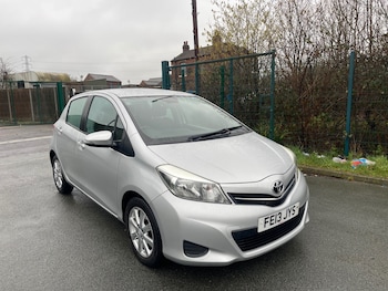Used Toyota Yaris 2013 for sale - 77565323: Photo